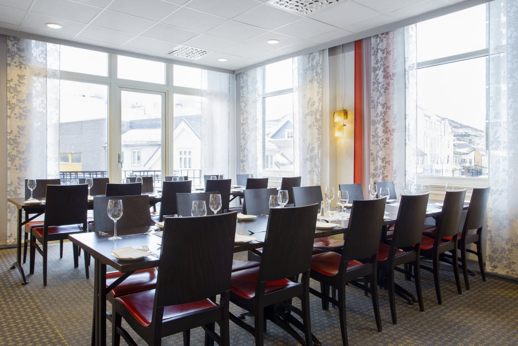 Photo by: Haakon Brox Harstad_restaurant2.jpg